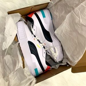 Puma Cali sport sneakers Sz 8